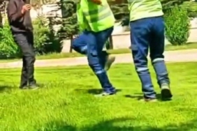 davulun-ritmiyle-dans-eden-temizlik-gorevlileri-NeGD7fCT.jpg