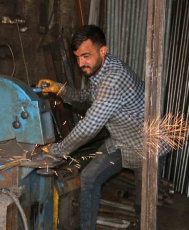 diyarbakir-hurdacilari-1-mayista-da-is-basinda-aY55yTRC.jpg