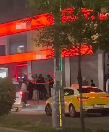 diyarbakirda-iki-gruplar-arasinda-sopalarla-ve-kemerlerle-gerceklesen-kavga-anlari-kameraya-yansidi-MKw6OitV.jpg