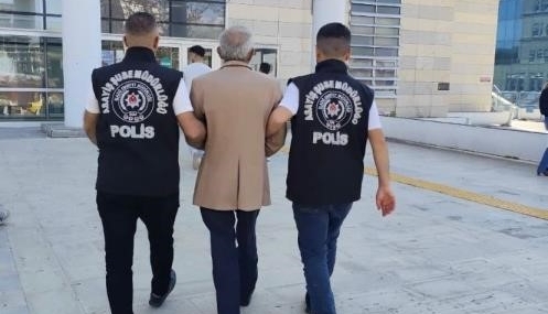 (Düzeltme) 94 Yıl Hapis Cezası Olan Katil Şahıs Yakalandı: Birden Fazla Kişiyi Öldürme Suçunda (Düzeltme) 94 Yıl Hapis Cezası Olan Katil Şahıs Yakalandı: Birden Fazla Kişiyi Öldürme Suçunda