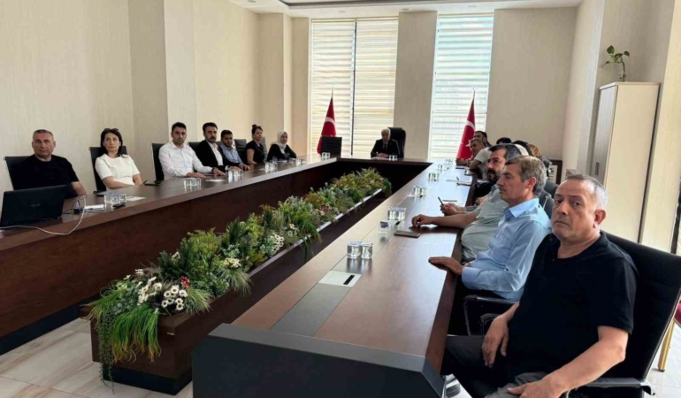elazig-valiligi-personeline-etik-ilkeler-egitimi-farkindalik-ve-uygulama-p1HcyspK.jpg