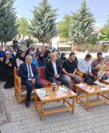elazigda-4-6-yas-kuran-kursu-mezuniyet-toreni-egitimde-yeni-bir-donem-basliyor-yaiKqFx9.jpg