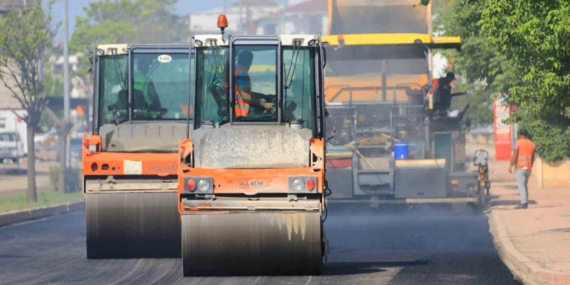 Elazığ'da Asfalt Çalışmaları Hız Kesmeden Devam Ediyor Elazığ’da Asfalt Çalışmaları Hız Kesmeden Devam Ediyor