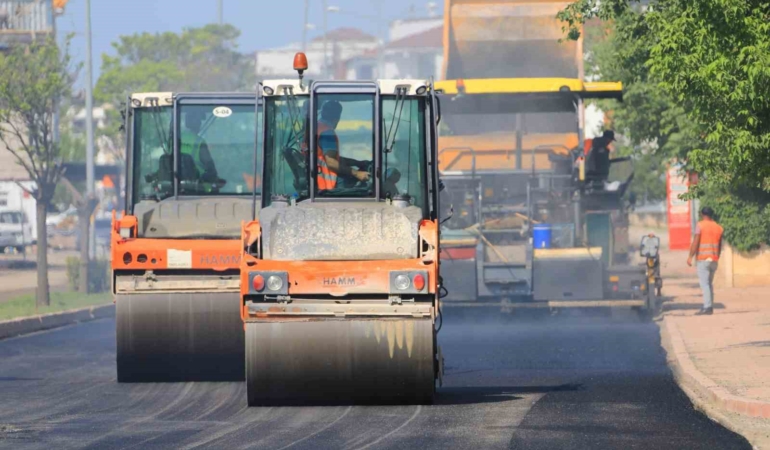 elazigda-asfalt-calismalari-hiz-kesmeden-devam-ediyor-sVgHDE1G.jpg