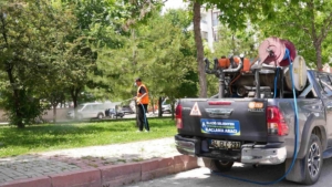 elazigda-devam-eden-ilaclama-calismalari-saglikli-bir-gelecek-icin-adimlar-atiliyor-1ntVgktS.jpg