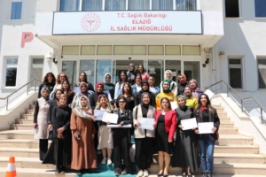 elazigda-gebe-okulu-egitimleri-devam-ediyor-gelecegin-anneleri-icin-ozel-programlar-X8vGjemk.jpg