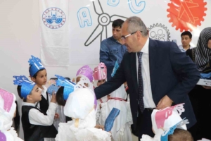 elazigda-kuran-kursu-mezuniyet-toreni-cosku-ve-gurur-dolu-anlar-tLacZ5Qy.jpg