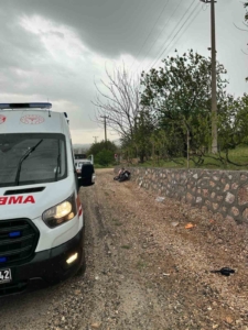 elazigda-motosiklet-kazasi-tek-yarali-ile-korkutan-olay-CLgOG75v.jpg