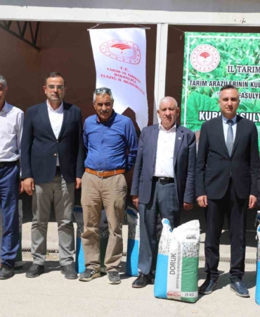 elazigda-yuzde-75-hibeli-15-ton-tohum-dagitimi-basladi-tarimda-yeni-bir-donem-E6fjyxix.jpg