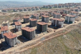 Elazığ'daki Deprem Konutlarının Tamamlanmasına Az Kaldı elazigdaki-deprem-konutlarinin-tamamlanmasina-az-kaldi-cPas6bGq.jpg