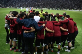 TFF, Olaylı Elazığspor - Vanspor Maçıyla İlgili Kararını Verdi: Hükmen Vanspor Galip Sayıldı elazigspordan-tatil-edilen-macla-ilgili-aciklamalar-geldi-fVVw9bMs.jpg
