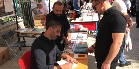 Ergani'de İlk Kez Düzenlenen 1. Kitap Günleri Etkinliği Ergani’de İlk Kez Düzenlenen 1. Kitap Günleri Etkinliği