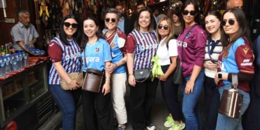 galatasaray-ve-trabzonspor-taraftarlarinin-gaziantepe-duydugu-hayranlik-zQAtsrtq.jpg