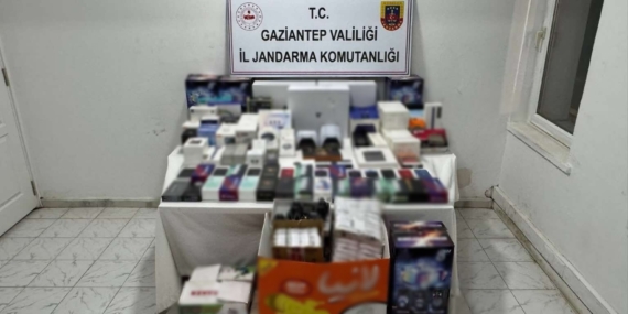Gaziantep'te 2 Milyon TL Değerinde Kaçak Elektronik Eşya Operasyonu! Gaziantep’te 2 Milyon TL Değerinde Kaçak Elektronik Eşya Operasyonu!