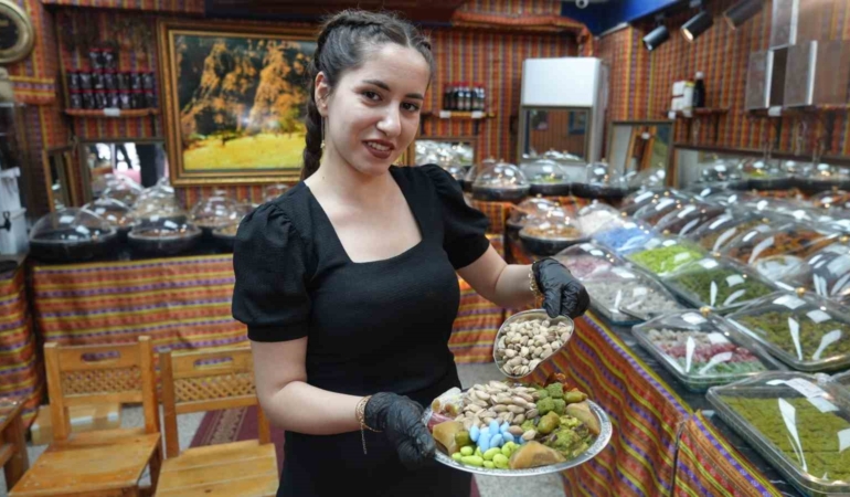 gaziantepte-damat-tepsileri-hazirliklarina-start-verildi-xsXUUZfb.jpg