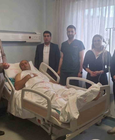 Genç Devlet Hastanesi'nde Tarihi İlk: Kasık Fıtığı Ameliyatı Başarıyla Gerçekleşti genc-devlet-hastanesinde-tarihi-ilk-kasik-fitigi-ameliyati-basariyla-gerceklesti-xP6qHvXZ.jpg