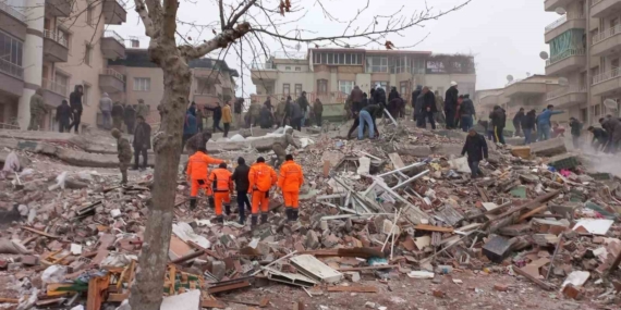 Hakimbey Apartmanı Davasında Savcının Araştırma Talebi Reddedildi: 78 Canın Hikayesi Hakimbey Apartmanı Davasında Savcının Araştırma Talebi Reddedildi: 78 Canın Hikayesi