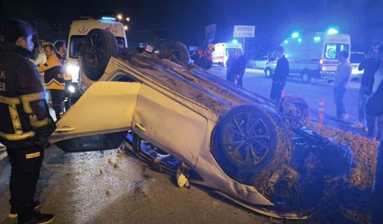 kontrolden-cikan-otomobilin-takla-atma-ani-bir-yarali-nqfa8n2l.jpg