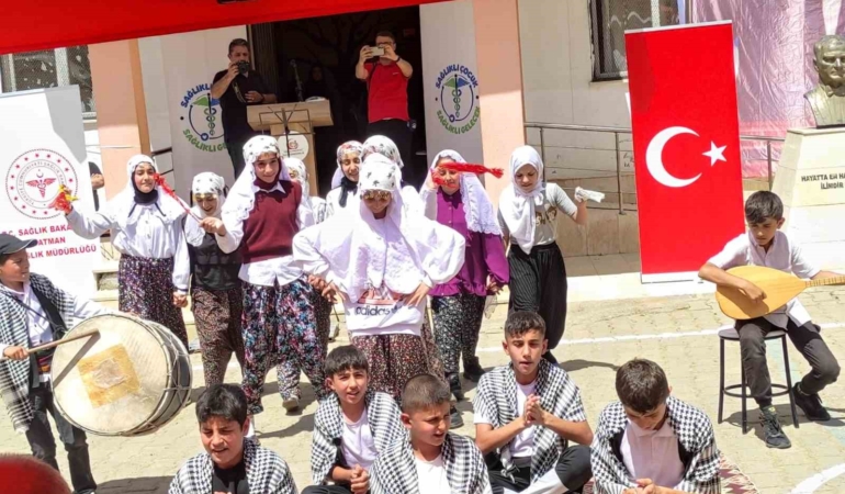 koy-okulunda-saglikli-cocuk-saglikli-gelecek-etkinligi-gelecegin-temelleri-atiliyor-DnhUZ8Ug.jpg