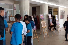 kozluk-kiz-anadolu-imam-hatip-lisesinde-sanat-ve-farkindalik-yaratici-bir-sergi-deneyimi-C5WDfcBM.jpg