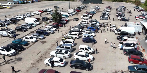 Malatya Açık Oto Pazarı: Hem Satıcılar Hem de Alıcılar İçin Bekleyiş Zamanı Malatya Açık Oto Pazarı: Hem Satıcılar Hem de Alıcılar İçin Bekleyiş Zamanı