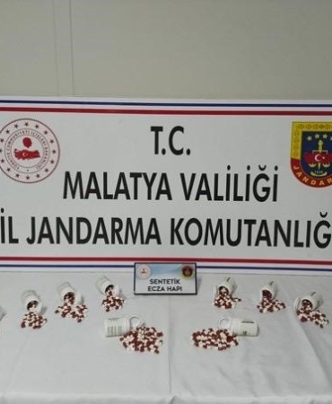 malatya-jandarmasindan-uyusturucu-cetelerine-darbe-2-gozalti-IusafFsw.jpg