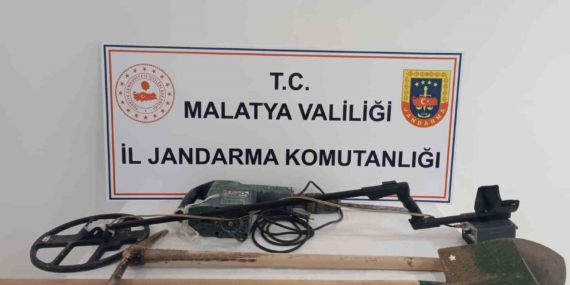 Malatya'da Kaçakçılık Operasyonları: 9 Gözaltı ile Suçlulara Darbe! Malatya’da Kaçakçılık Operasyonları: 9 Gözaltı ile Suçlulara Darbe!
