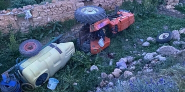 malatyada-traktor-devrildi-surucu-hayatini-kaybetti-aIEIcdDs.jpg