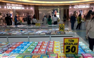 malatyapark-kitap-festivali-kapilarini-araladi-kitapseverler-icin-hazir-7cEMt5jy.jpg
