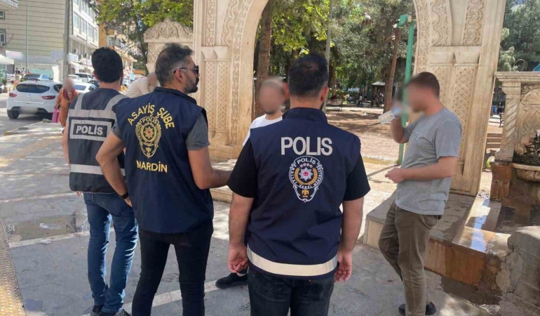 mardinde-asayis-operasyonunda-kacak-sahis-yakalandi-UrNHUk9P.jpg