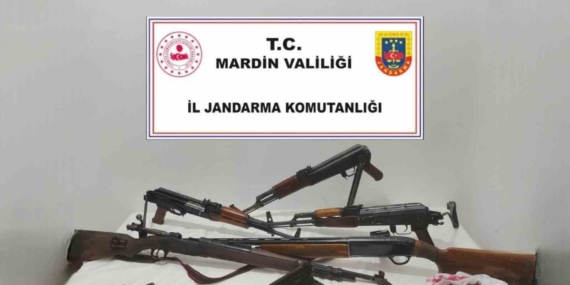 Mardin'de Silah ve Mühimmat Kaçakçılarına Yönelik Büyük Operasyon: 1 Kişi Gözaltında Mardin’de Silah ve Mühimmat Kaçakçılarına Yönelik Büyük Operasyon: 1 Kişi Gözaltında
