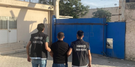 Mardin'de Uyuşturucu Operasyonları: 8 Kişi Tutuklandı Mardin’de Uyuşturucu Operasyonları: 8 Kişi Tutuklandı