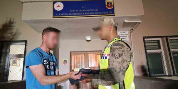 Midyat'ta 24 Saat İçinde Ortaya Çıkan Gizli Servet Midyat’ta 24 Saat İçinde Ortaya Çıkan Gizli Servet