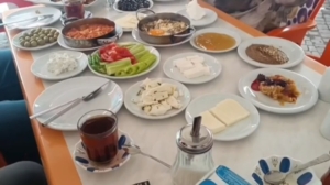 muradiyede-dunya-kahvalti-gunu-coskusu-ODYP3inr.jpg
