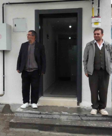 musta-uc-engelli-kardesin-evinin-yenileme-hikayesi-dFkNXDki.jpg