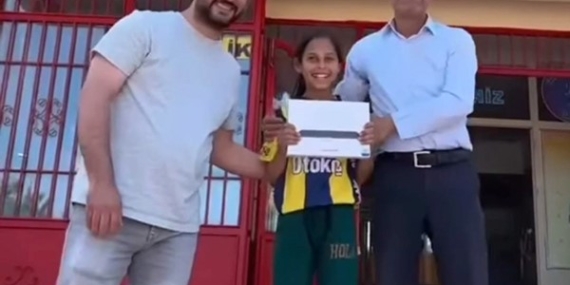 Ortaokul Öğrencisinin Çöp Duyarlılığıyla Tablet Kazanma Hikayesi Ortaokul Öğrencisinin Çöp Duyarlılığıyla Tablet Kazanma Hikayesi