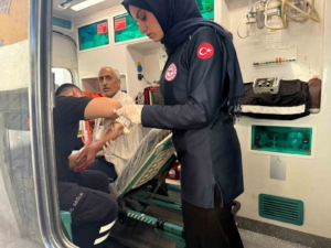 polise-guvenlik-kamerasi-goruntuleri-saglayan-esnaf-3-yildir-torbacilarin-hedefinde-YIZqTDbF.jpg