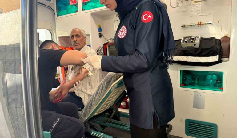 polise-guvenlik-kamerasi-goruntuleri-saglayan-esnaf-3-yildir-torbacilarin-hedefinde-YIZqTDbF.jpg