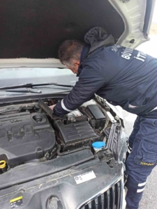 refuje-carpan-otomobil-iki-yarali-5Ys2jqKm.jpg