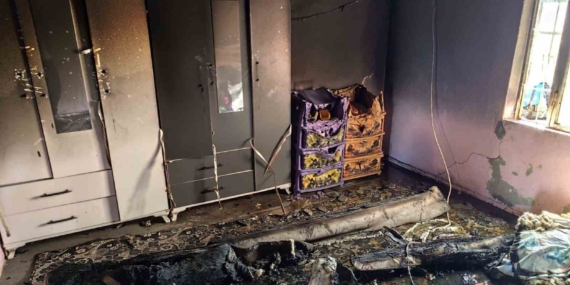 Siirt’te Kül Olmuş Bir Ev: Yangının Ardında Kalan İzler Siirt’te Kül Olmuş Bir Ev: Yangının Ardında Kalan İzler