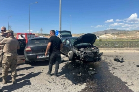 siirtte-meydana-gelen-trafik-kazasinda-1-agir-4-yarali-kOiWTdCp.jpg