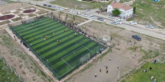 Sıradan Bir Turnuvanın Ötesinde: Eşsiz Bir Deneyim Sıradan Bir Turnuvanın Ötesinde: Eşsiz Bir Deneyim