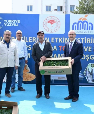 vali-yavuz-tarim-arazileri-gelecegimizdir-imara-acilmasina-kesinlikle-izin-vermemeliyiz-CMWNptEt.jpg