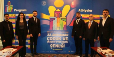 van-akdamar-cocuk-ve-genclik-tiyatrolari-senligi-heyecanla-basliyor-UxzJySzA.jpg