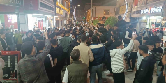 Van'da Derbi Heyecanı: Şehrin Kalbi Bu Maçta Atacak! Van’da Derbi Heyecanı: Şehrin Kalbi Bu Maçta Atacak!