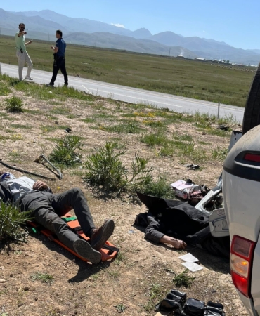 vanda-feci-trafik-kazasi-4-kisi-hayatini-kaybetti-2-yarali-E1YgMnfR.jpg