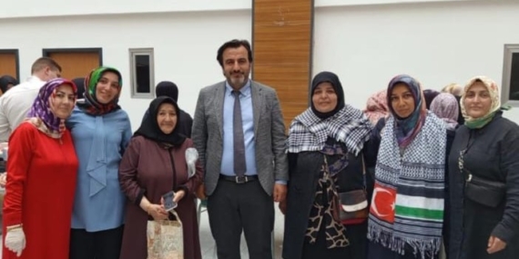 Van’da Gazze’ye Destek İçin Özel Hayır Çarşısı Açıldı