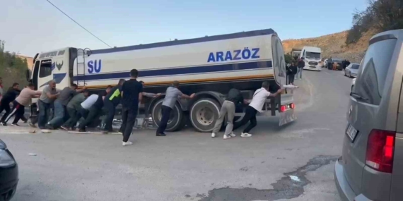 Yanlış Park Yüzünden Dönüş Engellendi Yanlış Park Yüzünden Dönüş Engellendi