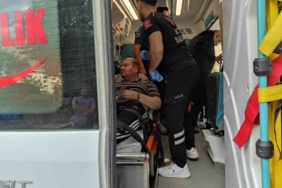 batmanda-ailesini-rehin-alan-sahis-6-saat-sonra-ikna-edilip-teslim-oldu-olayin-detaylari-JStKfs9u.jpg