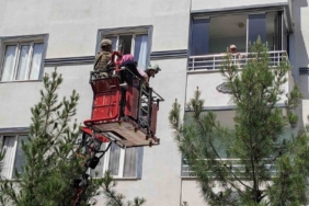 batmanda-cocuklarinin-tahriyle-rehin-aldigi-aile-kurtarildi-JlwJ5w1E.jpg
